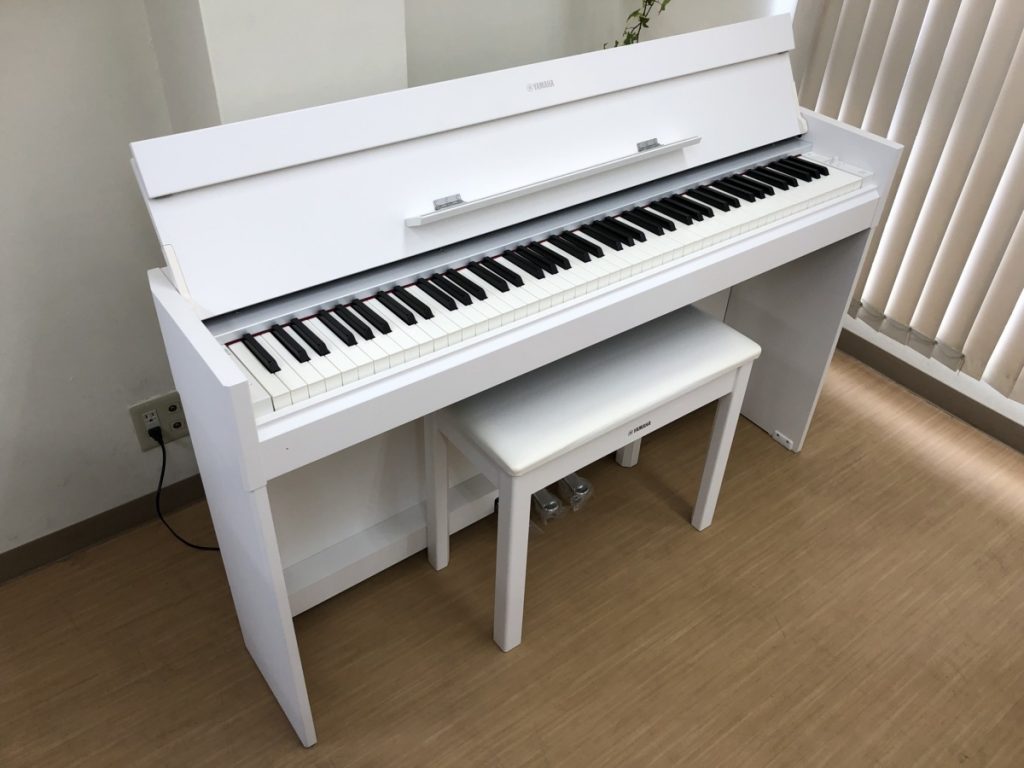 電子ピアノ YAMAHA YDP-S52WH 2016年製 中古 現行モデル 椅子付き