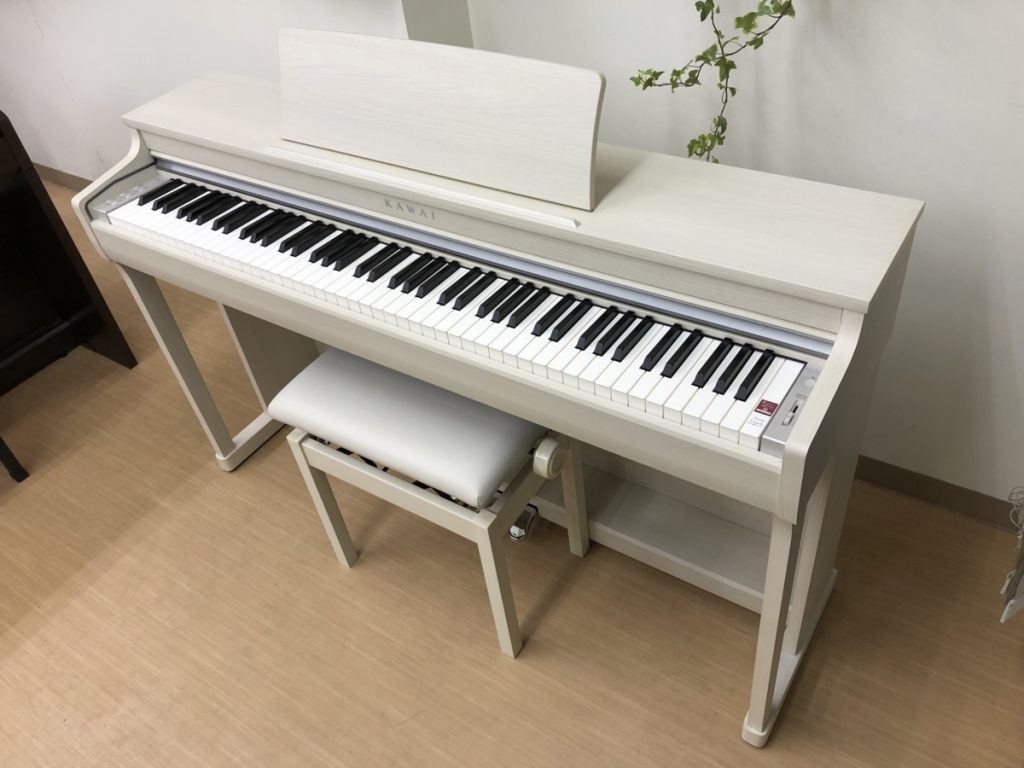 電子ピアノ KAWAI CN25A 2015年製 中古 椅子付き ホワイト プレミアムホワイトメープル カワイ・・・SOLDOUT! – 電子ピアノ 再生工房