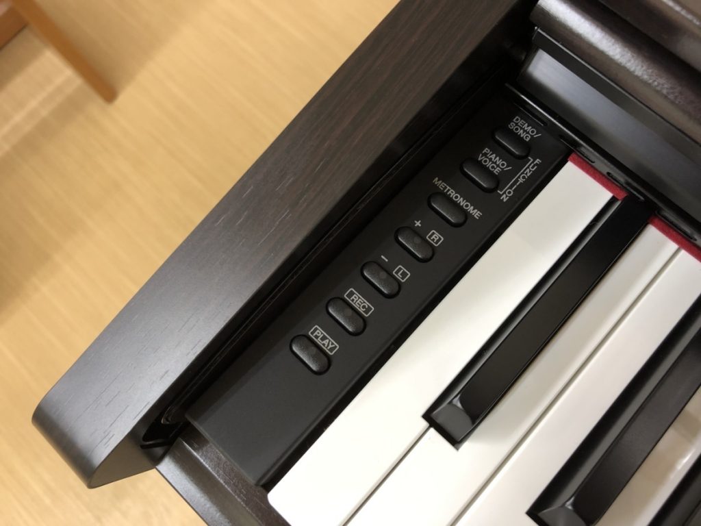 電子ピアノ YAMAHA YDP-143R 2018年製 中古 メーカー保証 椅子付き