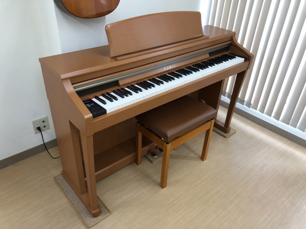 KAWAI CA63C 中古 電子ピアノ 2010年製 木製鍵盤 椅子付き カワイ 