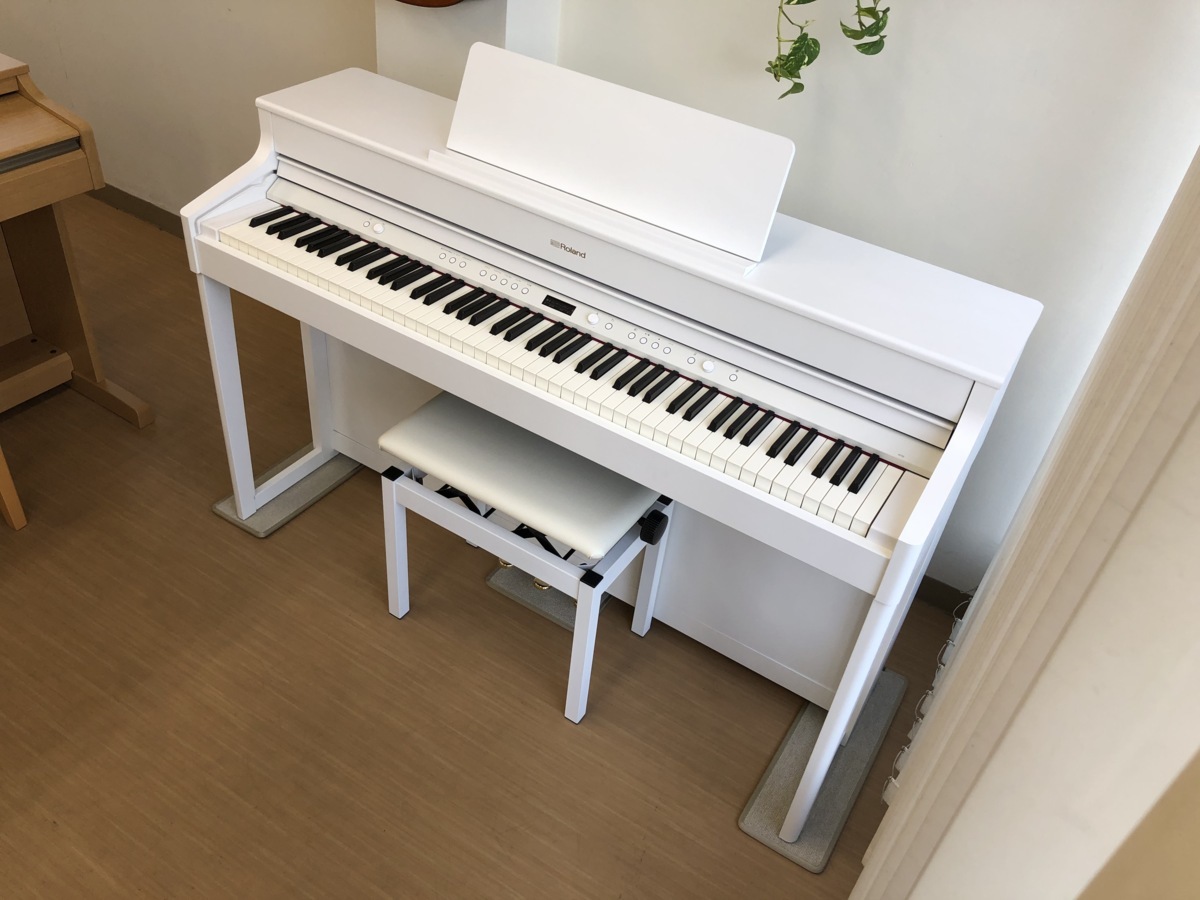 Roland HP702-WH 2019年製 中古 電子ピアノ 椅子付き ホワイト 