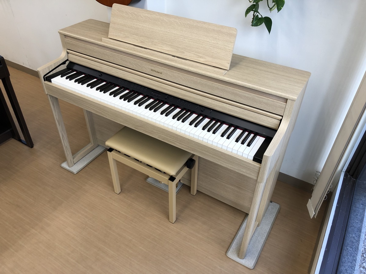 Roland HP704-LAS 2020年製 木製鍵盤 中古 保証付き 電子ピアノ 椅子