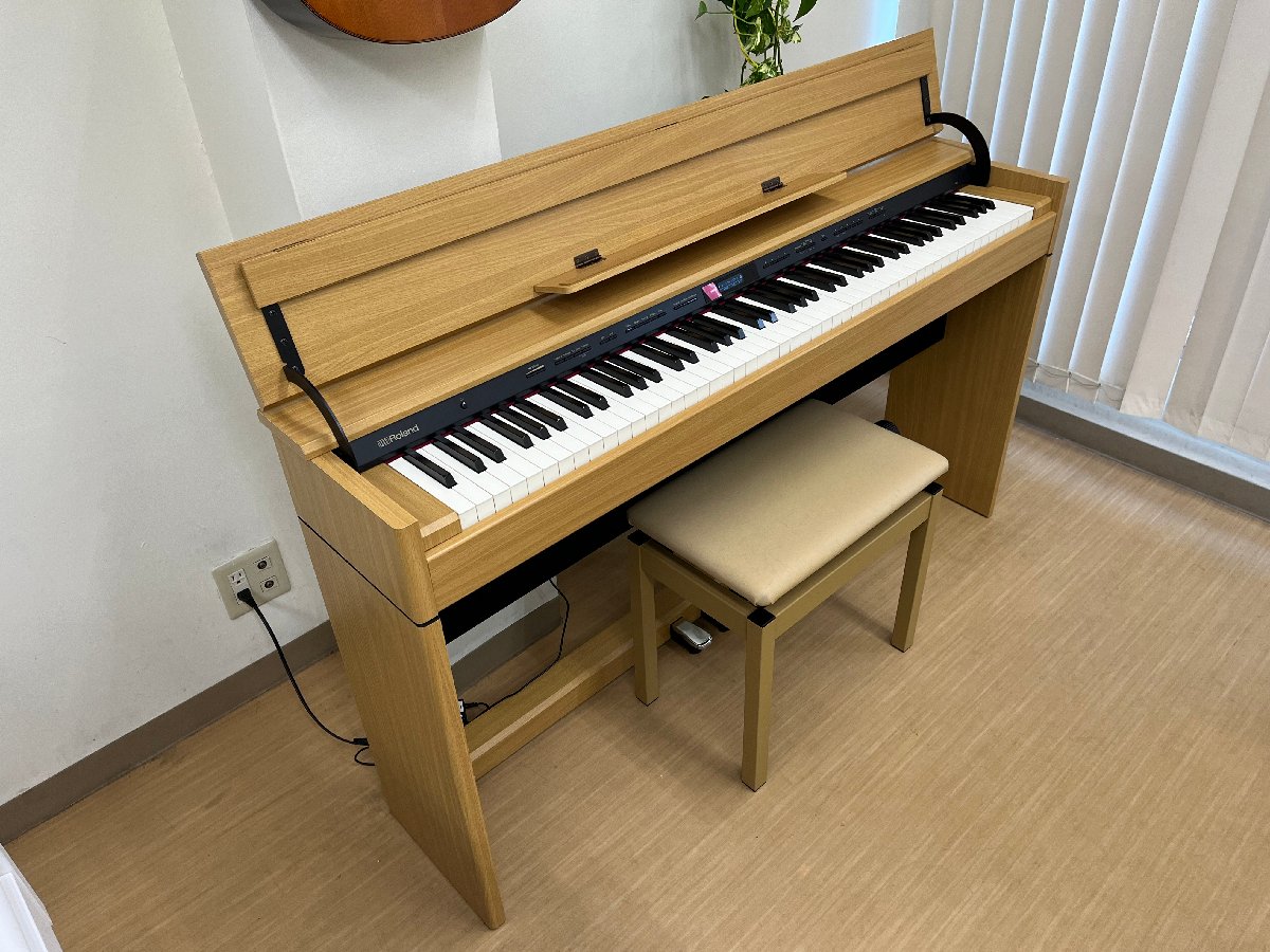 Roland DP603-NBS 2018年製 中古 電子ピアノ 木製鍵盤 椅子付き ナチュラルビーチ調・・・SOLD OUT! – 電子ピアノ再生工房