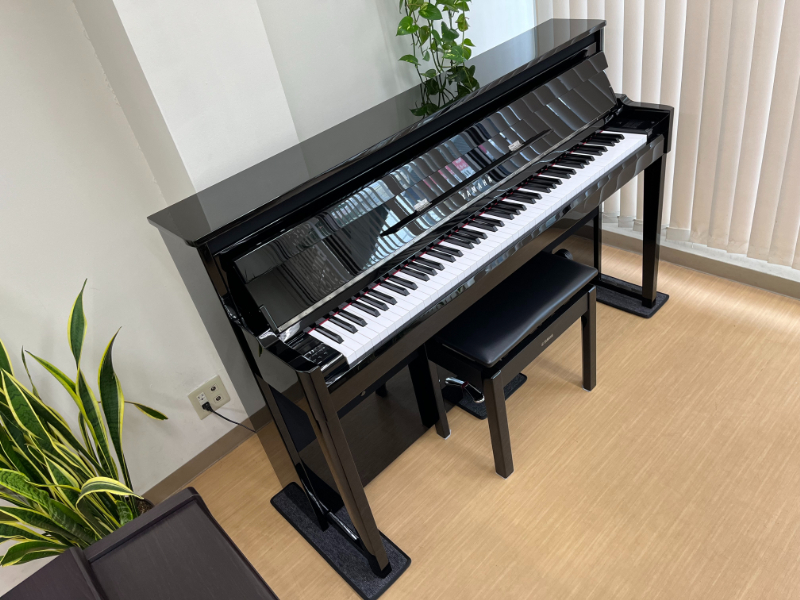 YAMAHA NU1X 20年製 中古 電子ピアノ 椅子付き 木製鍵盤・・・SOLD OUT 