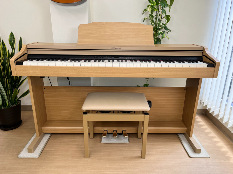 ローランド RP501R-NBS '17製 電子ピアノ - 家具