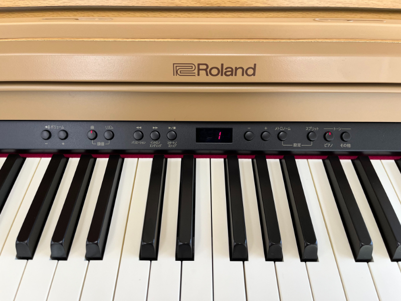 Roland RP501R-NBS 18年製 中古 電子ピアノ 椅子付き・・・SOLD OUT