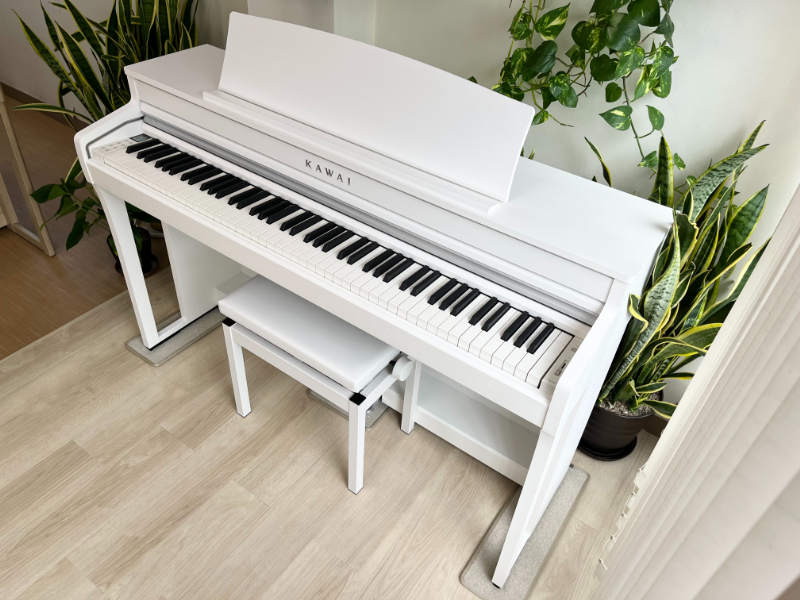 送料込み KAWAI 木製鍵盤 電子ピアノ CA4900GPW 2021年購入 - 電子ピアノ