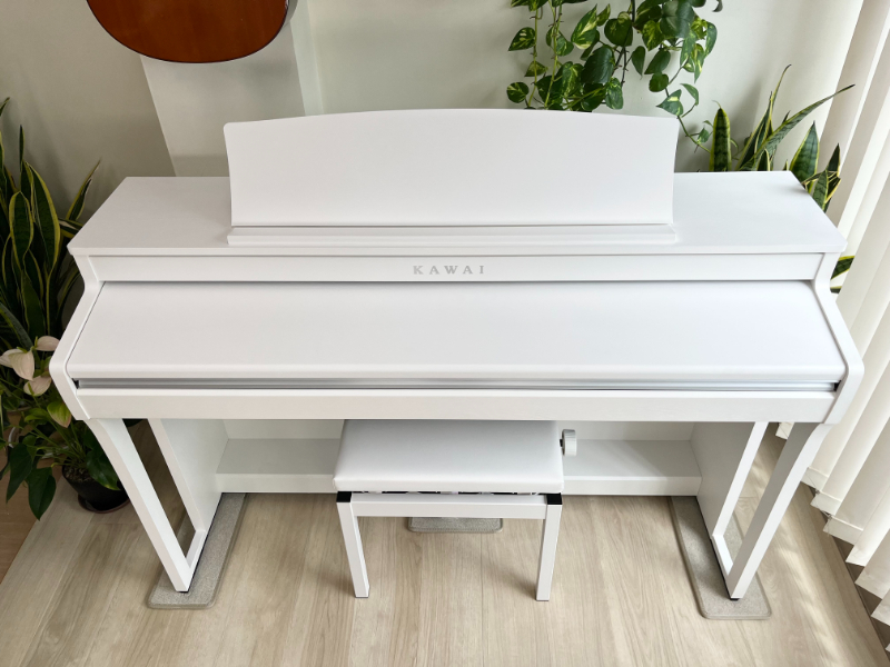送料込み KAWAI 木製鍵盤 電子ピアノ CA4900GPW 2021年購入 - 電子ピアノ