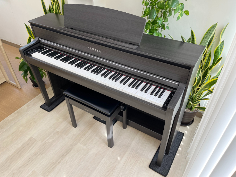 本体重量690kgヤマハ　グラビノーバ 電子ピアノ CLP-675DW 88鍵盤
