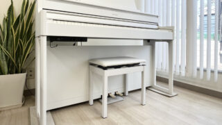 ローランド HP704-WH ホワイト 2022年製 Roland HPシリーズ 木製鍵盤 | 電子ピアノ 中古 88鍵盤 美品 | 松戸店 中古電子ピアノ専門店 配送設置無料