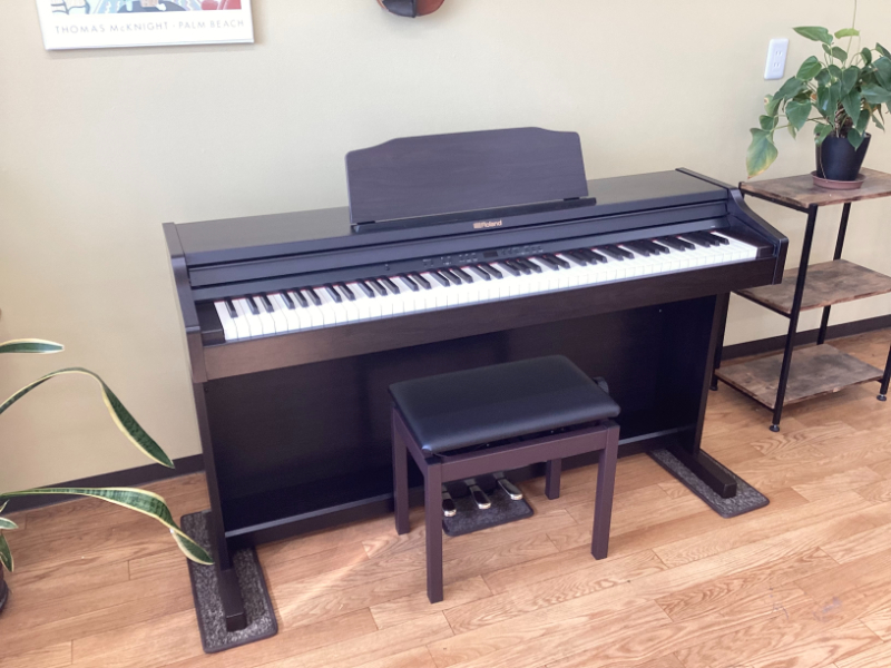 ローランド RP501R-CR クラシックローズウッド調 2019年製 Roland Home